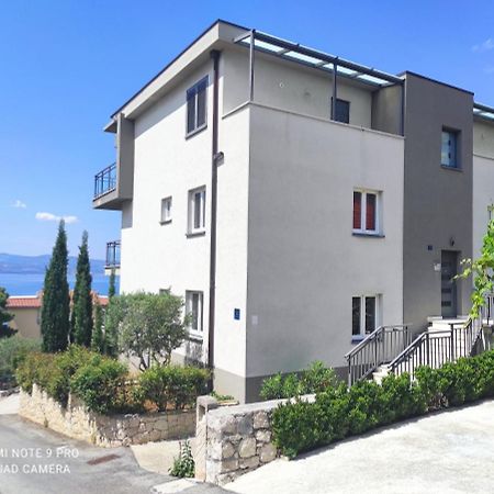 Apartment Bozan Omiš Zewnętrze zdjęcie