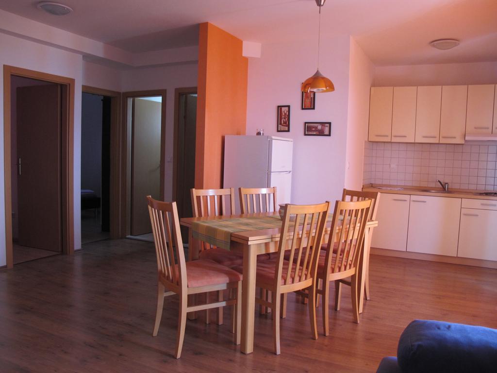 Apartment Bozan Omiš Pokój zdjęcie