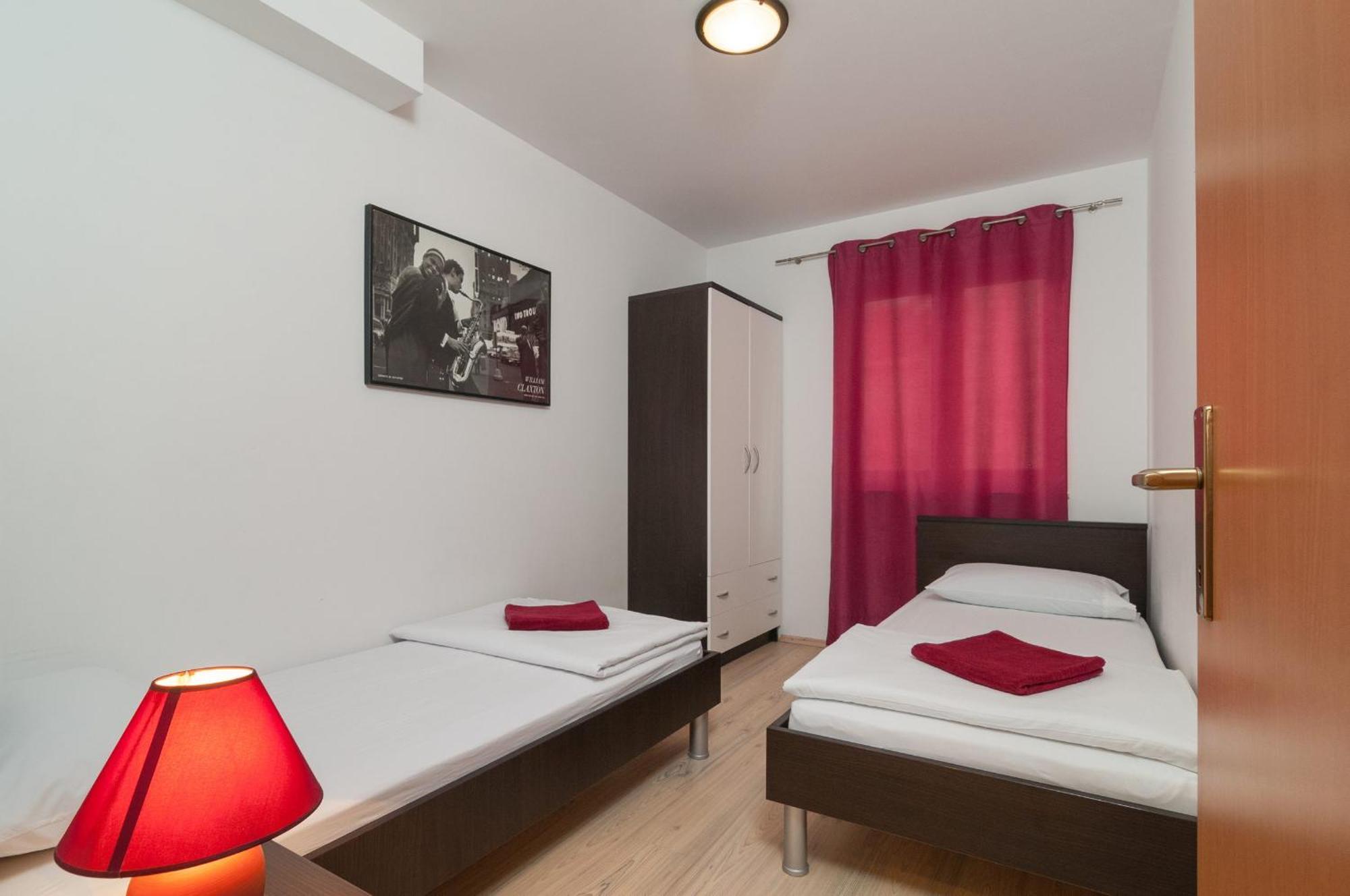 Apartment Bozan Omiš Zewnętrze zdjęcie