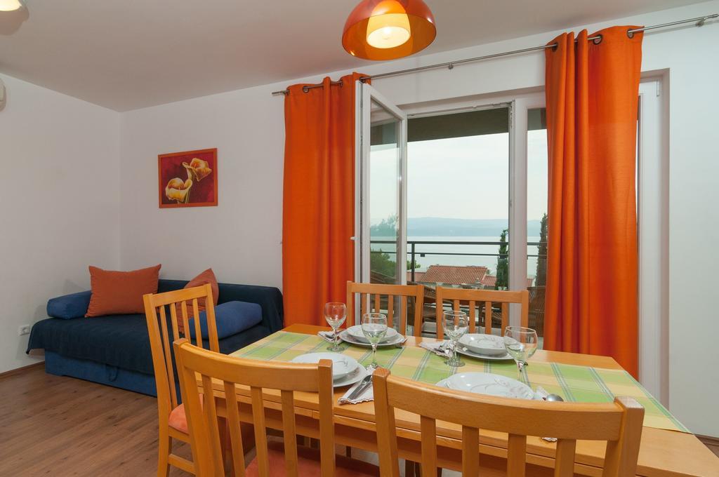 Apartment Bozan Omiš Zewnętrze zdjęcie