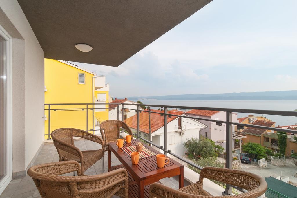 Apartment Bozan Omiš Zewnętrze zdjęcie